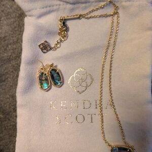 IfKendra Scott Gold  abalone shell Necklace And Earrings Set